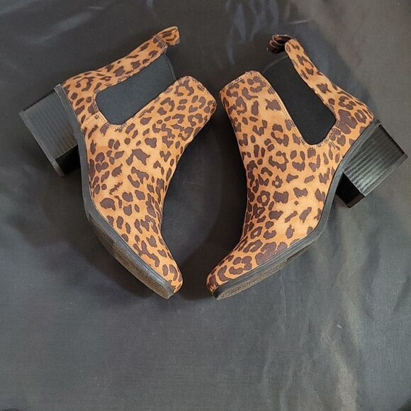 BRAND NEW NEW DAY FAUX SUEDE LEOPARD PRINT ANKLE BOOTS - Picture 7 of 15